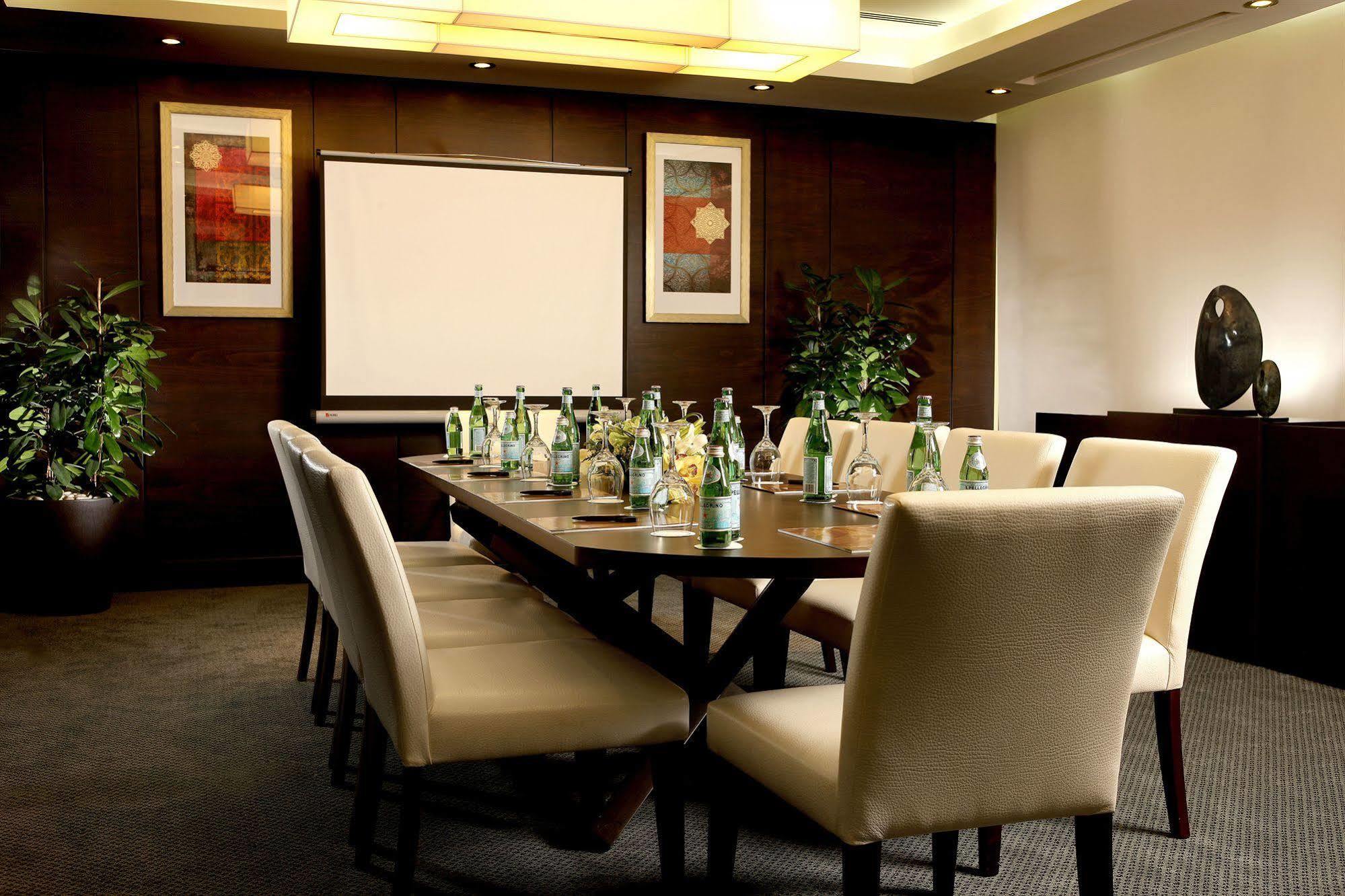 Safir Hotel Doha Konforlar fotoğraf